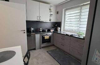 Wohnung mieten in Moosfelder Ring 37, 59755 Arnsberg, Zuhause mit vier Zimmern und Balkon in Arnsberg