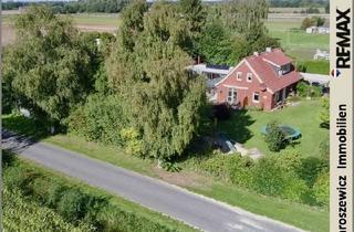 Haus kaufen in 26897 Bockhorst, Wohnen wie im eigenen Park – mit Schwimmteich und ca. 5.000 m² parkähnlicher Gartenlandschaft!