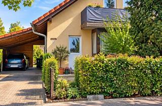 Haus kaufen in Am Landhaus, 76833 Walsheim, Freistehendes Zweifamilienhaus mit Wintergarten, Balkon & Kachelofen – 150 m² in Walsheim | 435.000