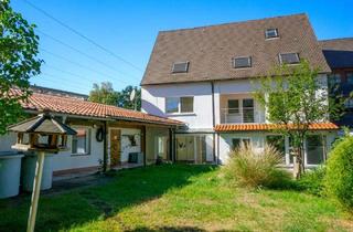 Haus kaufen in 83512 Wasserburg, Bereits freies Burgerfeldhaus, auch als zwei- oder drei-Parteienhaus nutzbar.10 Minuten zur Altstadt