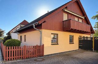 Einfamilienhaus kaufen in 04319 Engelsdorf, Großes Einfamilienhaus mit Einliegerwohnung in ruhiger Lage von Leipzig