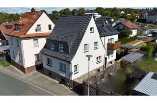 Haus kaufen in 35606 Solms, Modernisiertes Wohntraum - EFH mit 5 ZKB und Terrasse