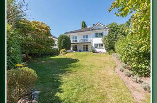 Villa kaufen in 63303 Dreieich, Wunderschöne Villa, U L T R A G E P F L E G T, modernisiert, Südgrundstück, super Grundrisse