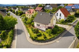 Einfamilienhaus kaufen in 98693 Ilmenau, Kaufen und Einziehen: Einfamilienhaus mit Garten und Doppelcarport in Oberpörlitz