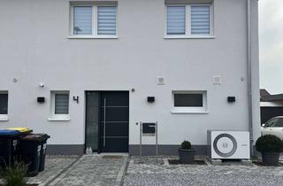 Haus mieten in 23730 Neustadt, Wohnen mit Charakter: Neubau-Doppelhaushälfte in Neustadt in Holstein