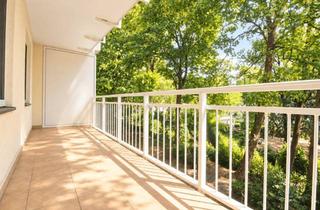Anlageobjekt in 65195 Wiesbaden, 2-Zimmer-Wohnung mit Schwimmbad, Sauna und Garage in begehrter Lage am Walkmühltal