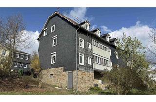 Anlageobjekt in 51545 Waldbröl, Stadtzentrum Waldbröl: Stilvolles 3-Familienhaus mit Bauland daneben
