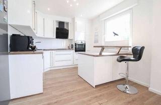 Anlageobjekt in 59557 Lippstadt, Gepflegtes 3 Familienhaus mit Garage, Doppelcarport, Sauna und großem Garten, Top Lage von Lippstadt