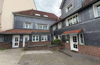 Anlageobjekt in 58285 Gevelsberg, Mehrfamilienhaus mit 15 Stellplätzen und Lagerhalle