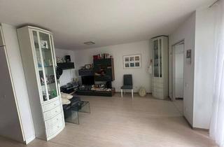 Wohnung kaufen in Bahnhofstraße 81, 91233 Neunkirchen, SOFORT BEZUGSFREI | Helle 2-Zimmer-Seniorenwohnung mit Balkon & Aufzug | PROVISIONSFREI