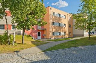 Wohnung mieten in Am Alten Versuchsfeld 4b, 07629 Hermsdorf, Moderne, barrierearme 2-Raum-Wohnung in Hermsdorf - Eingang mit Fahrstuhl