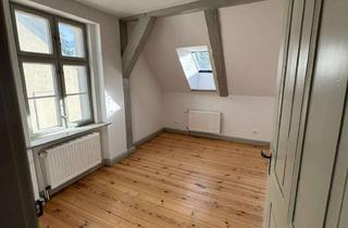 Wohnung mieten in Poststraße 23, 16816 Neuruppin, Frisch sanierte Maisonette-Dachgeschosswohnung in Baudenkmal am Ruppiner See *VIDEO*
