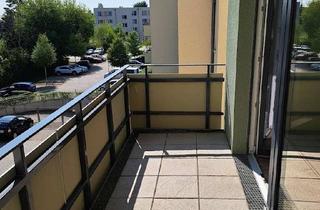 Wohnung mieten in Potsdamer Str. 78, 14974 Ludwigsfelde, Gemütliche 3-Zimmerwohnung mit Balkon!