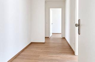 Wohnung mieten in 94469 Deggendorf, Moderne 3-Zimmer-Erdgeschosswohnung mit Terrasse, Gartenanteil und Einbauküche