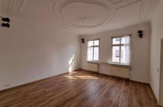 Wohnung mieten in Hauptstraße 37, 70736 Fellbach, Stilvolle Altbauwohnung | 81 m² | Stuckdecke | freistehende Badewanne | Fellbach-Oeffingen