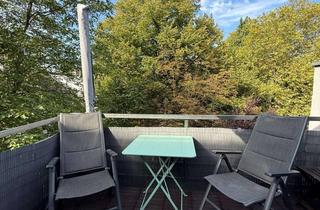 Wohnung mieten in Julienstraße 24, 45130 Rüttenscheid, Schöne lichtdurchflutete drei Zimmer Dachgeschoss Wohnung in Essen, Rüttenscheid, in Bestlage 3-ZKB