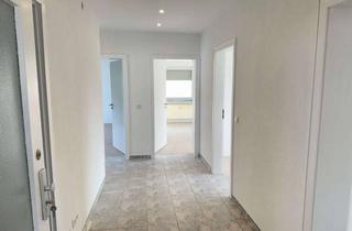 Wohnung mieten in 64572 Büttelborn, Frisch renovierte, helle 4-Zimmer-Wohnung mit Balkon in Klein-Gerau