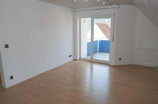 Wohnung mieten in Hauptstraße 68, 73660 Urbach, Zuhause mit 3,5 Zimmern und Balkon in Urbach