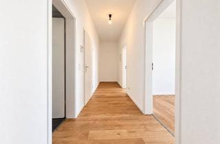 Wohnung mieten in Klobikauer Straße 1c, 06217 Merseburg, Traumhaft sanierte 4 Zimmer Wohnung! *mit EBK Option & Stellplatz" NEU