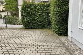 Garagen mieten in Luitpoldstr. 22, 83435 Bad Reichenhall, Großer Stellplatz in geschütztem Hinterhof in Reichenhall