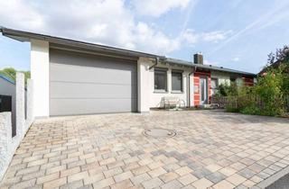Einfamilienhaus kaufen in 74613 Öhringen, Einfamilienhaus im Bungalowstil mit Einliegerwohnung, Garten und Garage in Öhringen