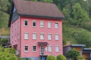 Haus kaufen in 78713 Schramberg, Zweifamilienhaus in Schramberg zu verkaufen
