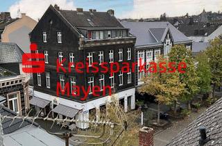 Wohnung kaufen in 56626 Andernach, Vermietete Altbauwohnung im Herzen der Stadt Andernach.