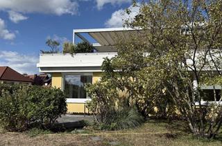 Wohnung kaufen in 79219 Staufen, Großzügige Terrassenhaus Wohnung in ruhiger Aussichtslage