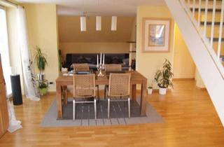 Wohnung kaufen in 67731 Otterbach, Attraktive Maisonettewohnung mit Balkon und Stellplätzen - Ideal zur Eigennutzung oder Kapitalanlage
