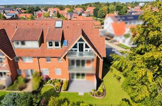 Wohnung kaufen in 23879 Mölln, Wohntraum mit Kamin, Süd-Loggia & Tiefgarage