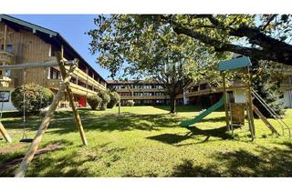 Wohnung kaufen in 83334 Inzell, Ein Stück Chiemgau für sich – Attraktives Ferienapartment im 1. Obergeschoss mit Balkon