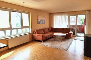 Wohnung kaufen in 71088 Holzgerlingen, Sonnige 3 Zimmer-Wohnung mit Südwest-Balkon, Garage & neuer Wärmepumpe in Holzgerlingen!