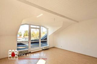 Wohnung kaufen in 14167 Zehlendorf, PROVISIONSFREIES JUWEL - Dachgeschosswohnung mit Dachterrasse in kleinem Wohnhaus - Lichterfelde