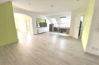 Wohnung mieten in 64546 Mörfelden-Walldorf, Schicke 2½-Zimmer-DG-Wohnung mit Dachterrasse
