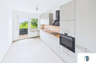 Wohnung mieten in 55543 Bad Kreuznach, WG-Geeignet: Selten am Kuhberg: 4 Zimmer, große Terrasse, Balkon und neue Einbauküche