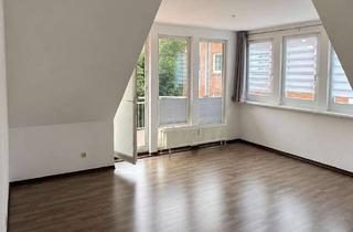 Wohnung mieten in 21502 Geesthacht, Helle Dachgeschosswohnung mit Balkon und Einbauküche in Geesthacht