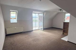 Wohnung mieten in 38855 Wernigerode, Gemütliche Dachgeschosswohnung mit Balkon, Dusche und EBK