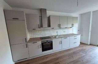 Wohnung mieten in Schulstr. 7/Silberstr. 24/26, 08451 Crimmitschau, Top Sanierte 3 Zimmer Wohnung in Crimmitschaus Fußgängerzone