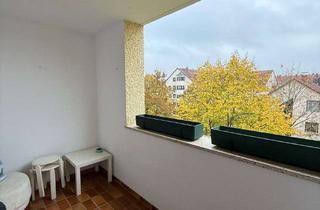Wohnung mieten in Clermont-Ferrand-Allee 29, 93049 Westenviertel, Schöne 2 Zimmer Wohnung mit Balkon im Westen
