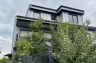 Wohnung mieten in Alte Gasse 12, 52372 Kreuzau, Ansprechende 3-Zimmer-Wohnung mit Garten und Balkon in Kreuzau