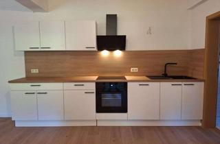 Wohnung mieten in Georgstraße 46, 07422 Bad Blankenburg, Wohnen mit Charakter: Großzügige 2,5-Zimmer-Wohnung in Bad Blankenburg