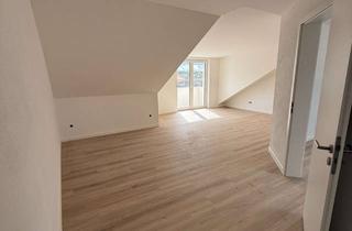 Wohnung mieten in Hauptstr. 42, 84069 Schierling, Erstbezug 2-Zimmer-Wohnung mit Balkon