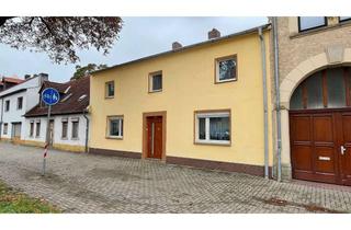 Haus kaufen in 06406 Bernburg, Viel Platz für Ihre Familie!