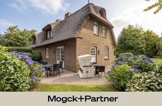 Haus kaufen in 25980 Sylt, Endhausteil mit zwei Ferienwohnungen zur Kapitalanlage