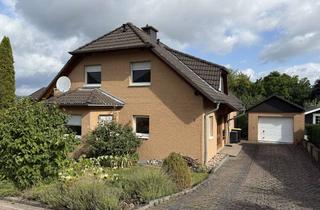 Einfamilienhaus kaufen in 37603 Holzminden, Großzügiges Einfamilienhaus mit Garage in Holzminden