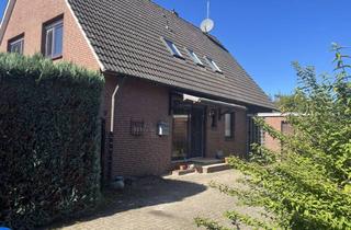 Einfamilienhaus kaufen in 26215 Wiefelstede, Großes Einfamilienhaus mit Garage in Neuenkruge Wiefelstede