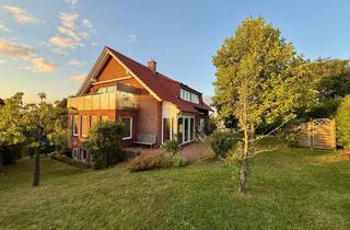 Haus kaufen in 31688 Nienstädt, Gute Aussicht – hochwertiges Zweifamilienhaus