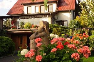 Einfamilienhaus kaufen in 98663 Bad Colberg-Heldburg, Einfamilienhaus mit großem Garten in Heldburg