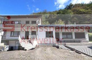Einfamilienhaus kaufen in 53506 Ahrbrück, Viel Raum, viel Potenzial: Einfamilienhaus mit Anbau auf großem Grundstück in Ahrbrück