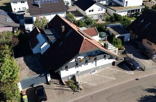 Haus kaufen in 76473 Iffezheim, Zweifamilienhaus mit zwei Ferienwohnungen!